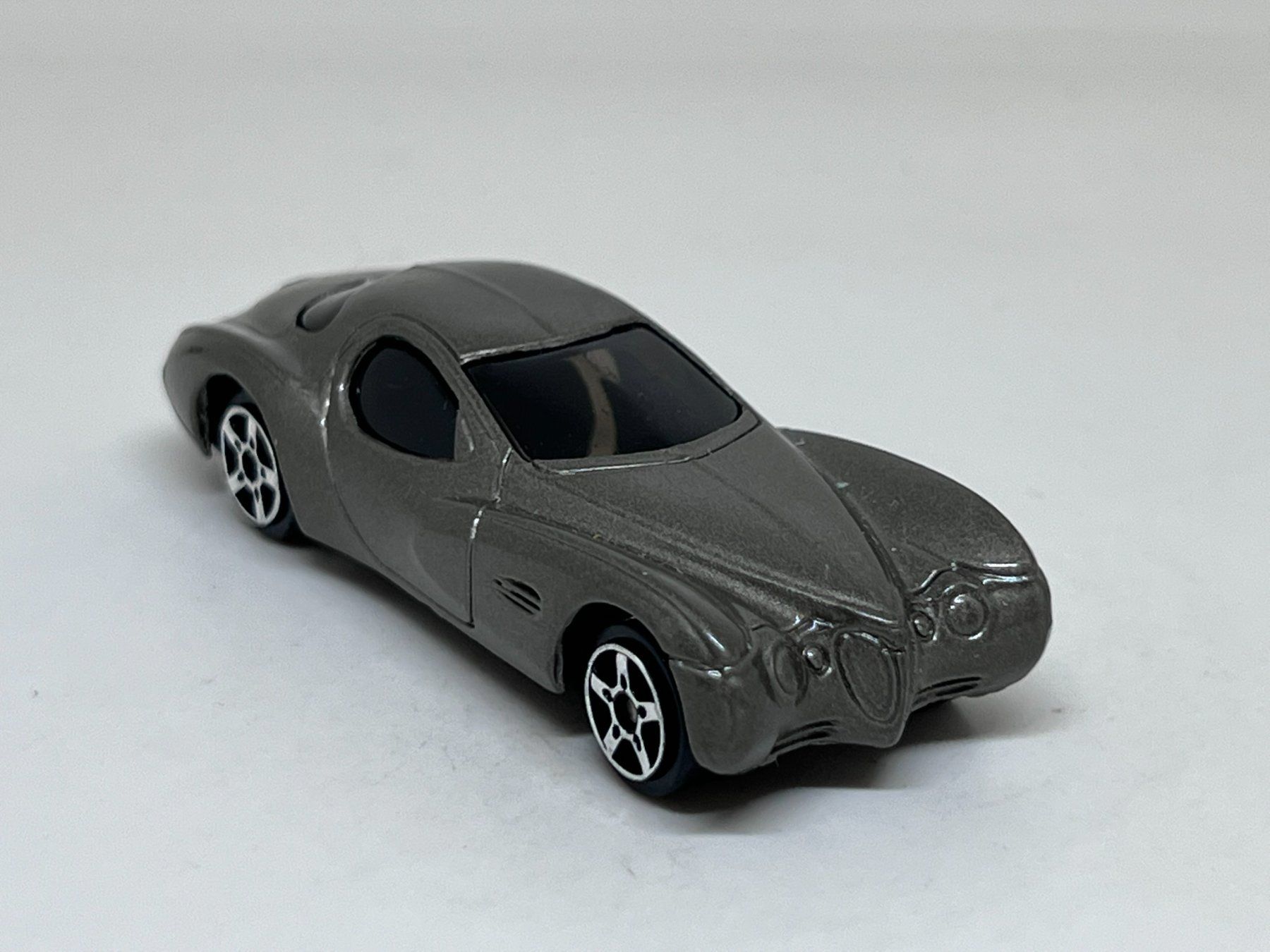 Maisto Modellini d'auto: Maisto Chrysler Atlantic #408 – Usato da Wildegg venduto da LaaBoutique