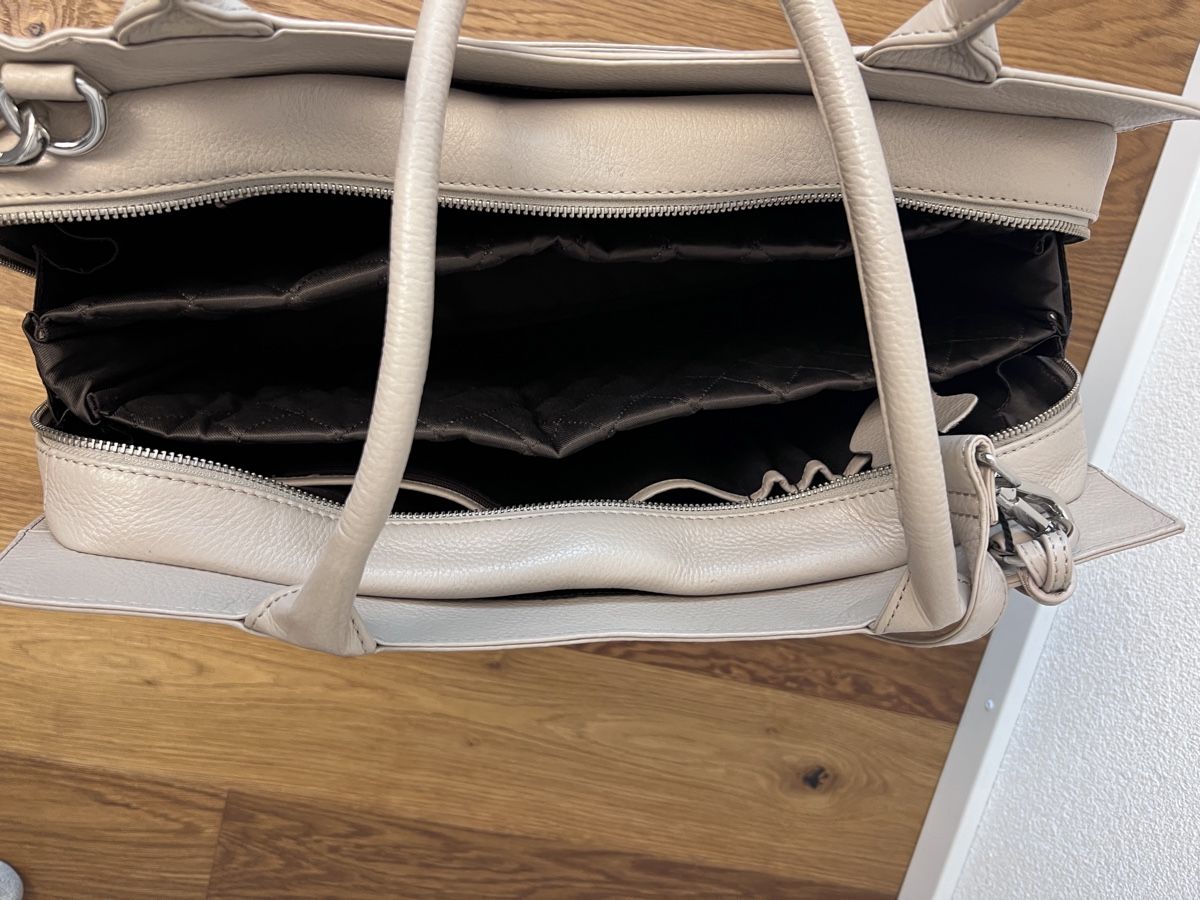 Koffer & Taschen: Genuine Leather Business Bag 15.6" vanilla – Gebraucht aus Gipf-Oberfrick von Sonne010203 8