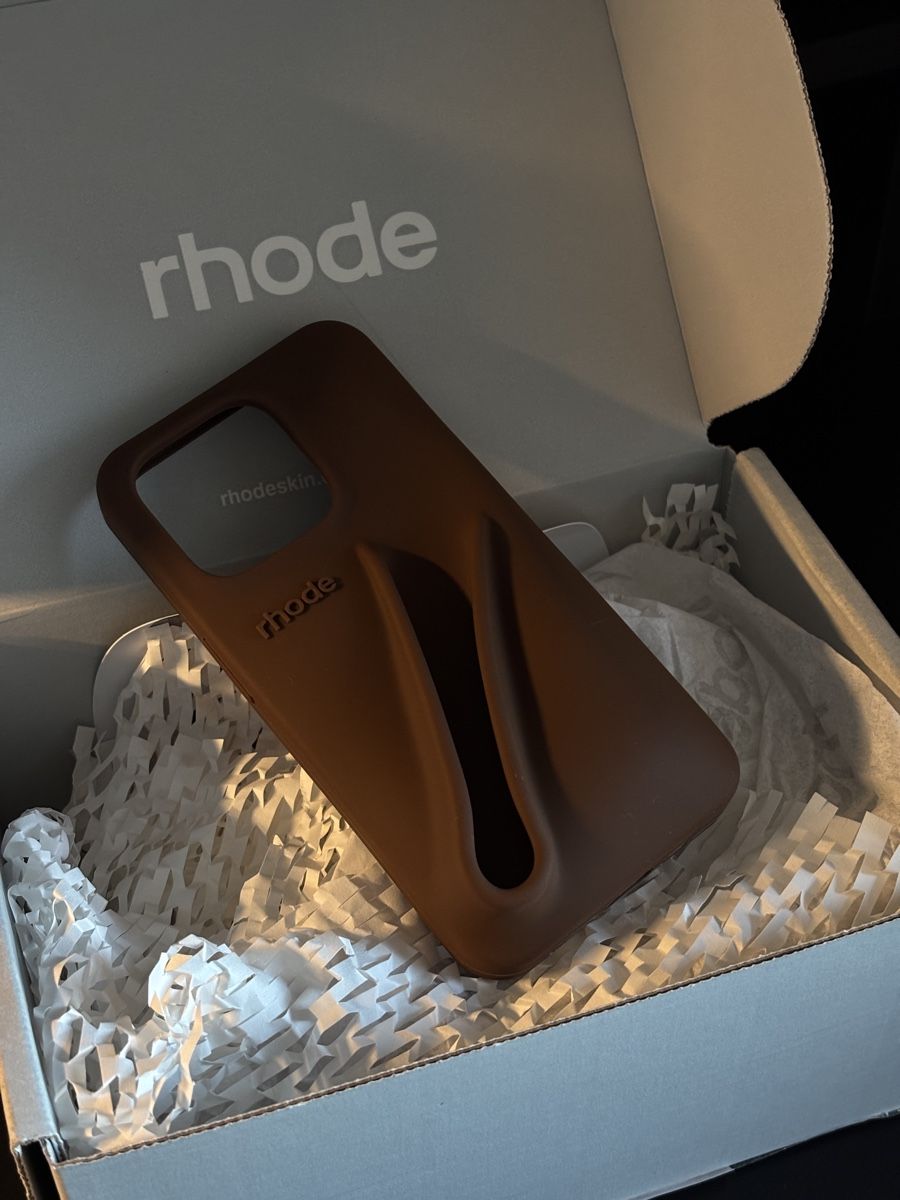 Rhode Cover & Protezioni schermo: Rhode iPhone 15 Pro Case – Nuovo e nell'imballaggio originale da Zug venduto da Anastasia.0r