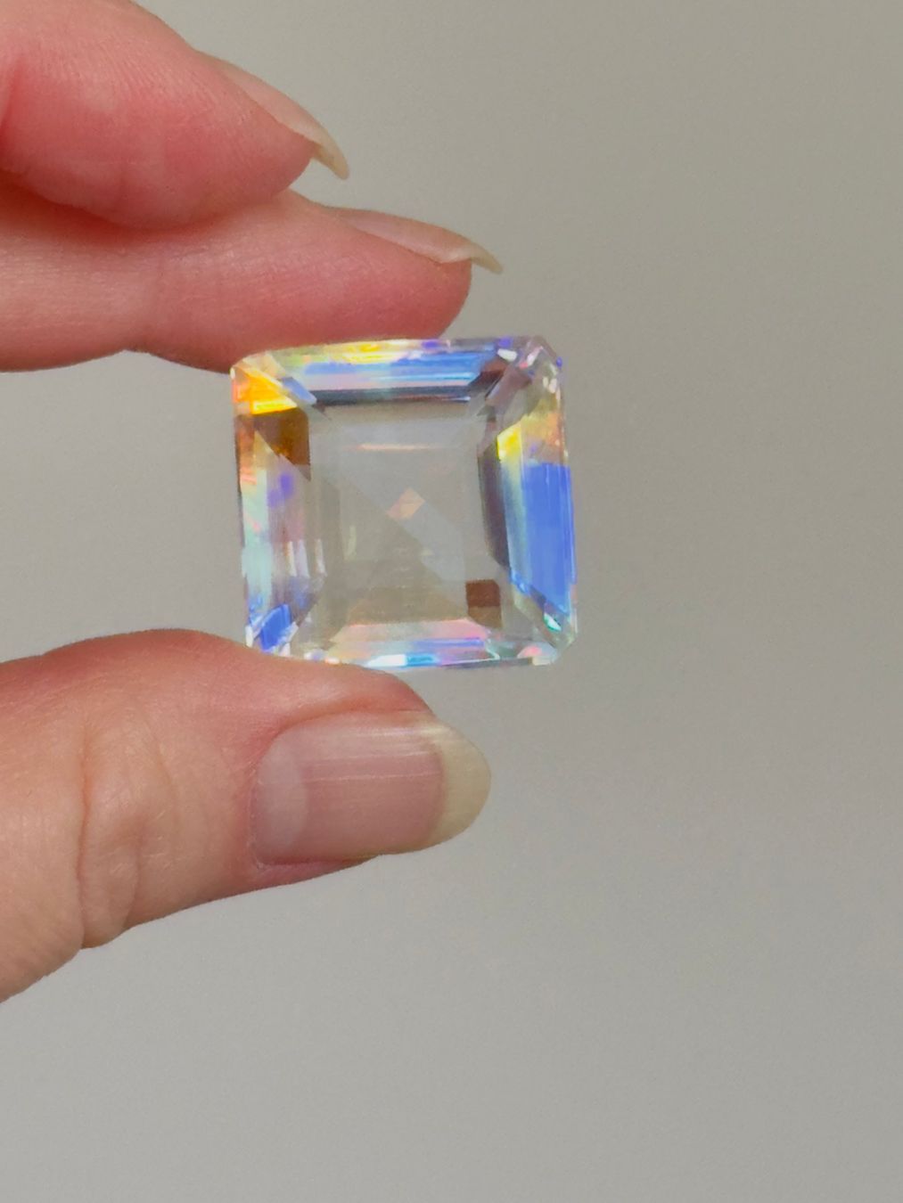 Pietre preziose: 49.10 Ct. Certified Square Cut Mystic – Nuovo e nell'imballaggio originale da Genève venduto da AWWA 6