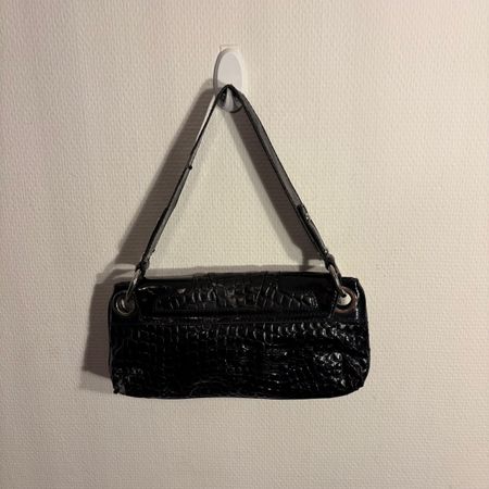 Guess Vintage Bag (Black)