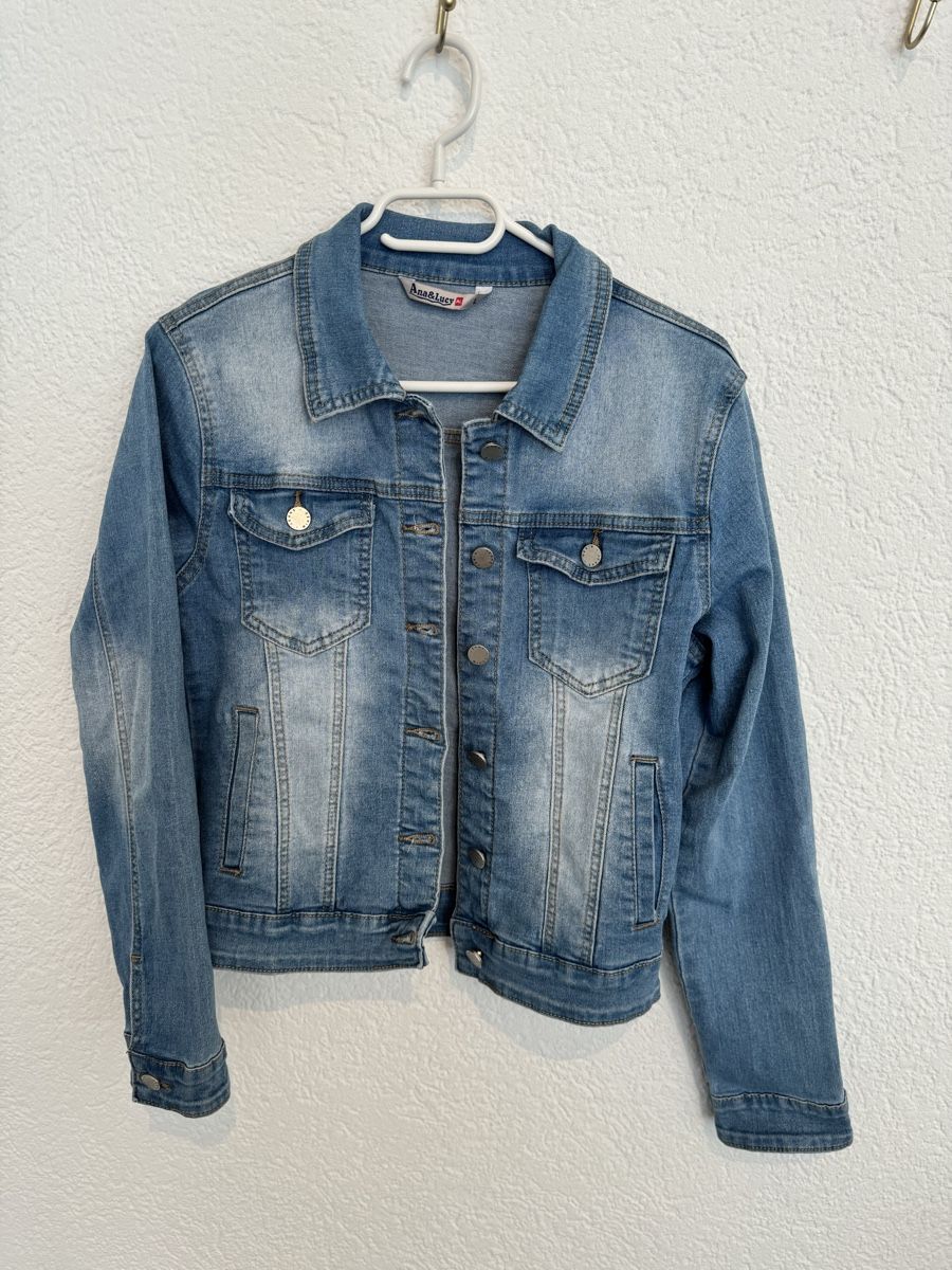 Jacken: Ana & Lucy Jeans Jacke Gr. S / M – Gebraucht aus Fislisbach von KolibriSecondhand