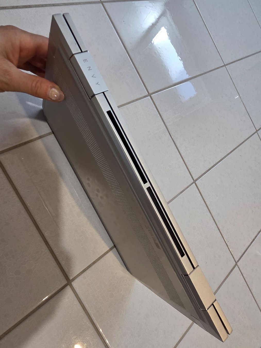 Notebook: Laptop – Difettoso da Oeschgen venduto da lendita1990 7