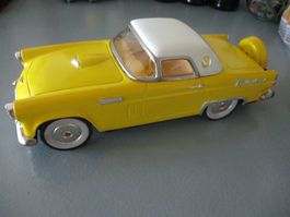 altes Blechauto Ford Thunderbird ab 1955 Japan