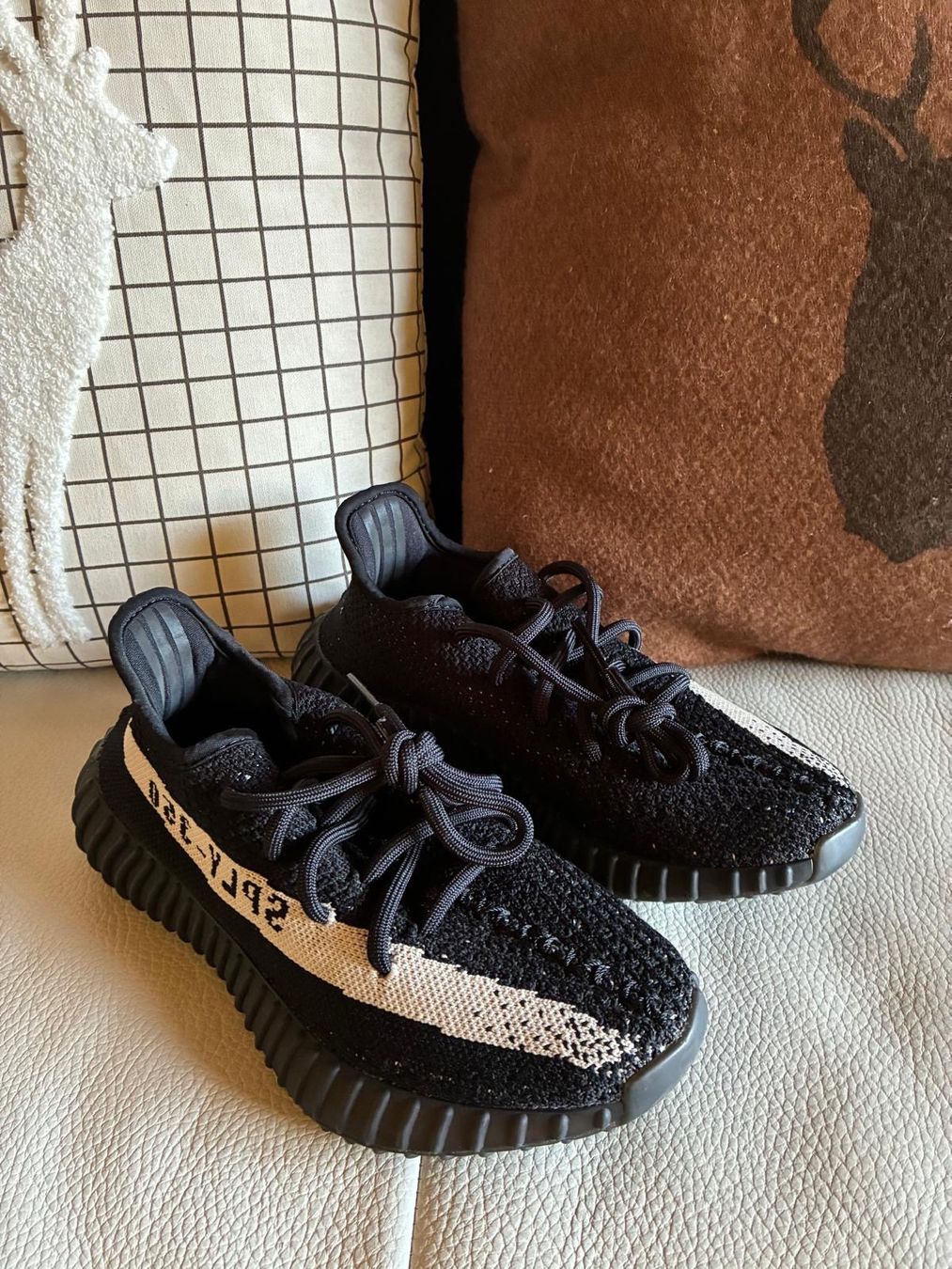 Adidas Chaussures hommes: ADIDAS YEEZY BOOST – Neuf (Voir description) à Rümlang par har_z6qv