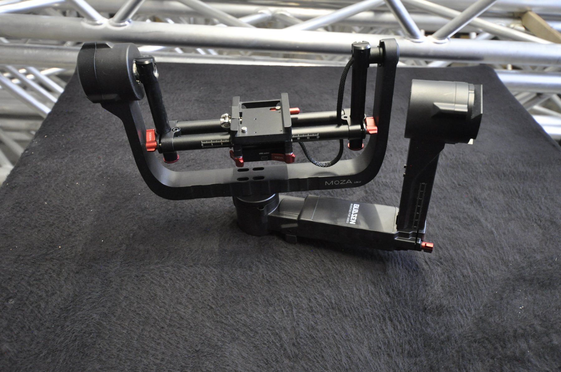 Treppiedi & Teste: MOZA Lite 2 Gimbal Stabilisator wie neu! – Nuovo (secondo la descrizione) da Burgdorf venduto da WHITELIGHT3400