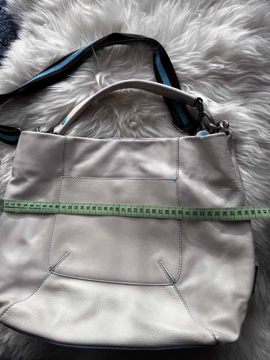 Borse da donna: Gabs Handtasche aus Leder – Usato da Kehrsatz venduto da Adrenalina1 2