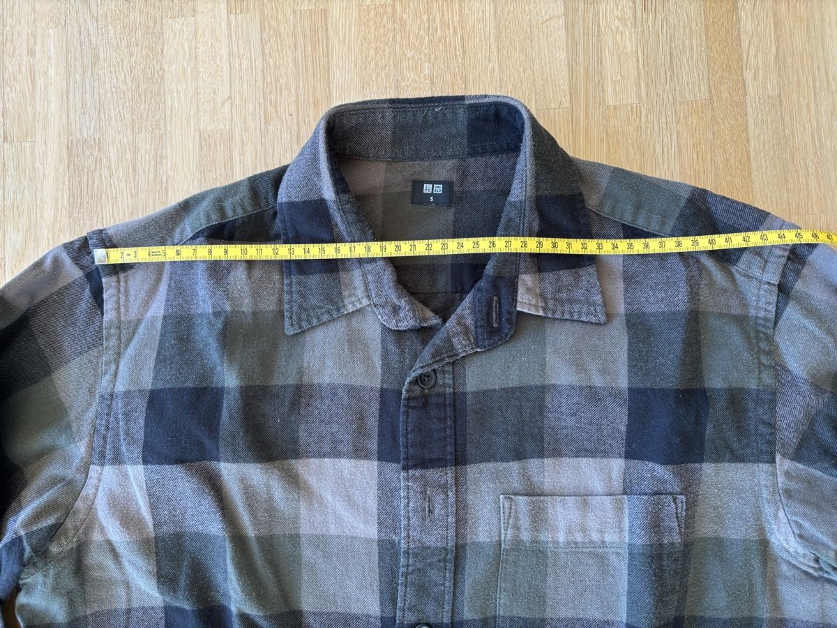 Hemden: Uniqlo Flannel Größe Small – Gebraucht aus Kriens von T_notch 2