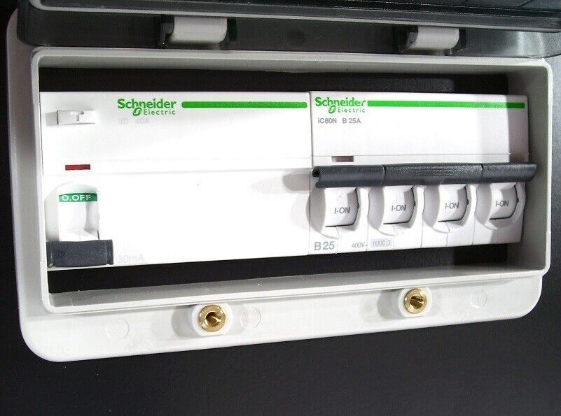 Generatori di corrente: 06288 - Stromerzeuger 18kVA AVR 230V 400V Generator – Nuovo e nell'imballaggio originale da Wallenwil venduto da toesstal-vertrieb 7