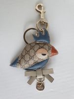 GUCCI Schlüssel Taschen Anhänger Parrot Papagei blau Logo
