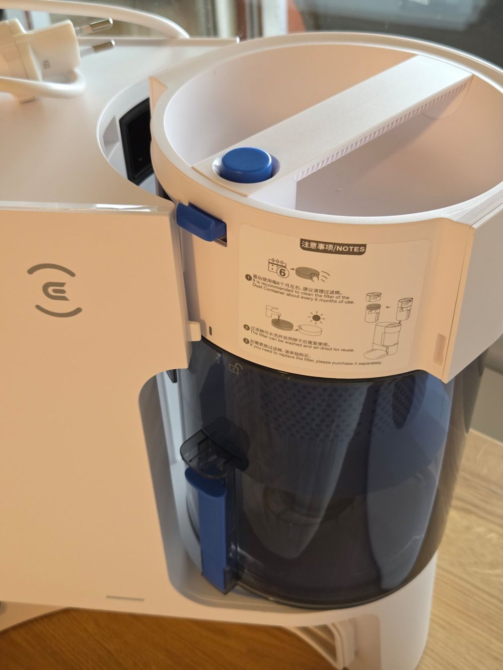 Ecovacs Aspirapolveri & Accessori: Staubsauger Ecovacs Deebot N20 Pro Plus – Usato da Schaffhausen venduto da stefanric09 1