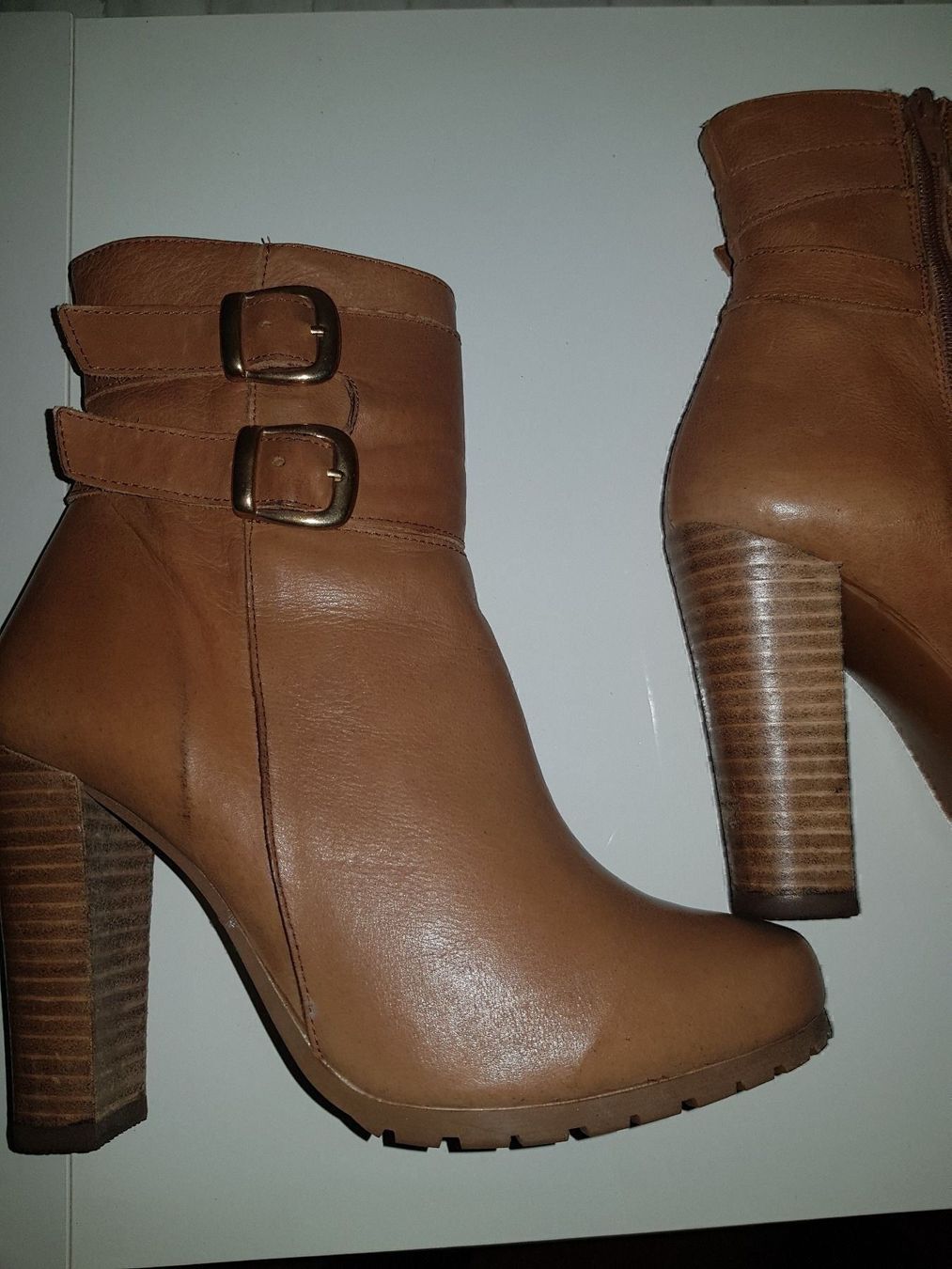 Scarpe da donna: Stiefelette aus softem Lamm-Nappa-Leder – Nuovo (secondo la descrizione) da Küsnacht ZH venduto da 2011_ 1