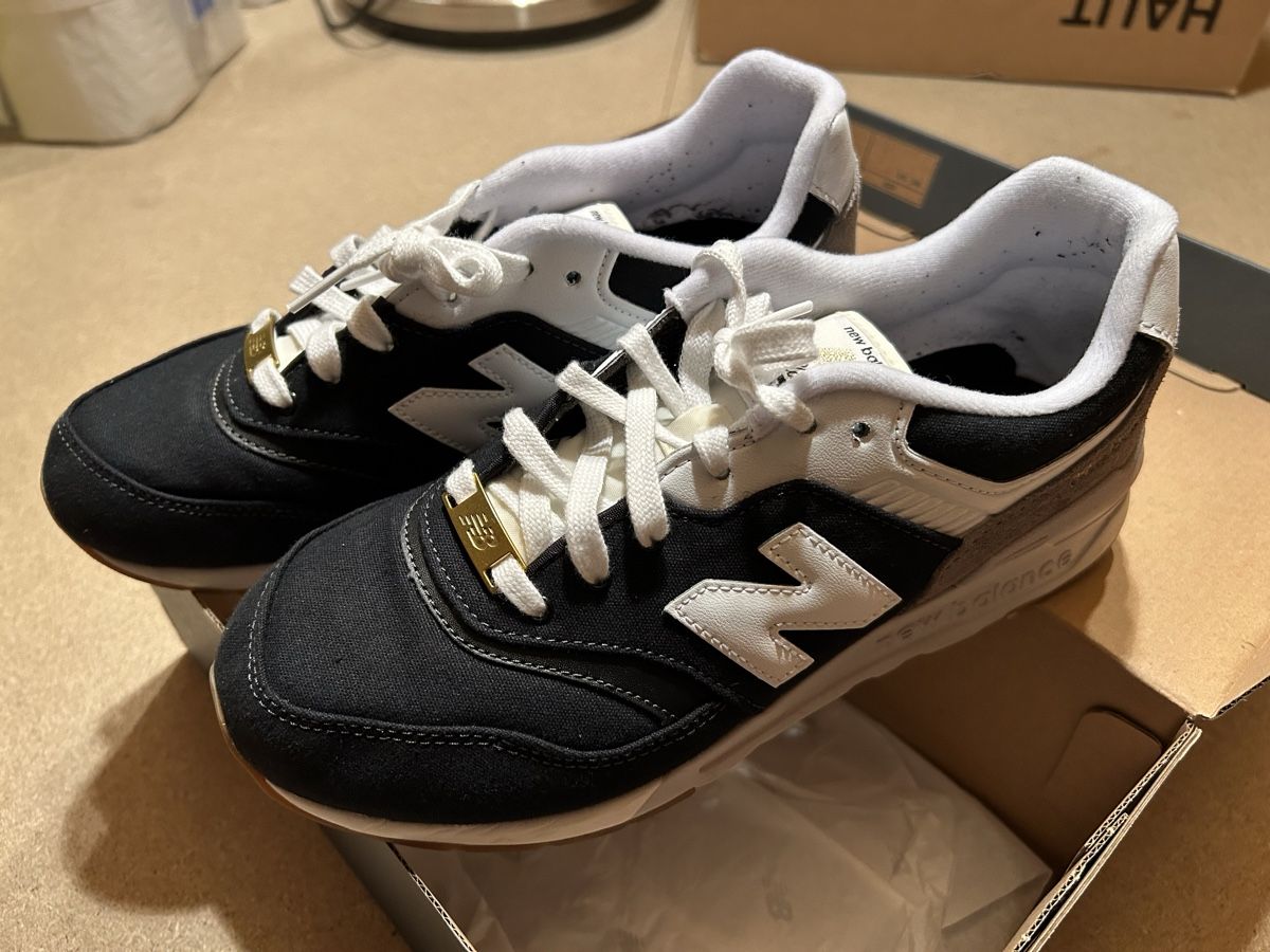 New Balance Scarpe da donna: New Balance 997H pointure 40 – Nuovo (secondo la descrizione) da Vuisternens devant Romont venduto da cavalier84 3