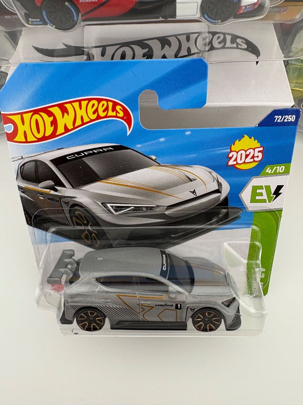 Hot Wheels Modellini d'auto: Hot Wheels Cupra e-Racer HW EV - 2025 - 72/250 – Nuovo e nell'imballaggio originale da Flawil venduto da HeisseReifen 1
