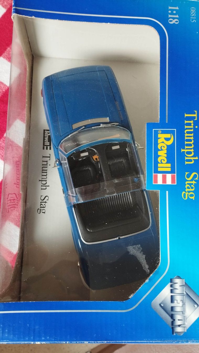 Revell Modellini d'auto: Triumph Stag – Usato da Chur venduto da oriori 1