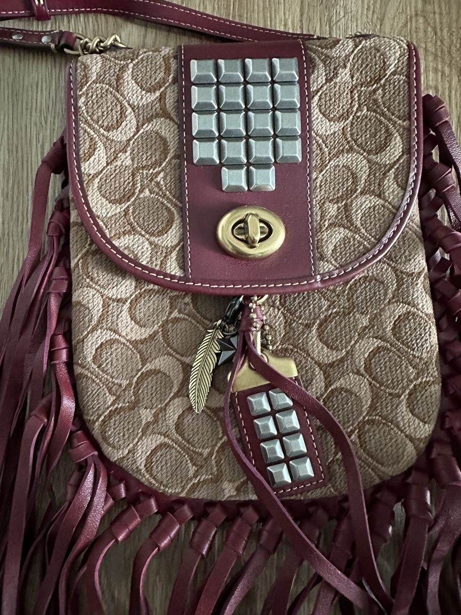 Coach Borse da donna: Umhängetasche (Marke: Coach) – Nuovo (secondo la descrizione) da Kräiligen venduto da SITARO