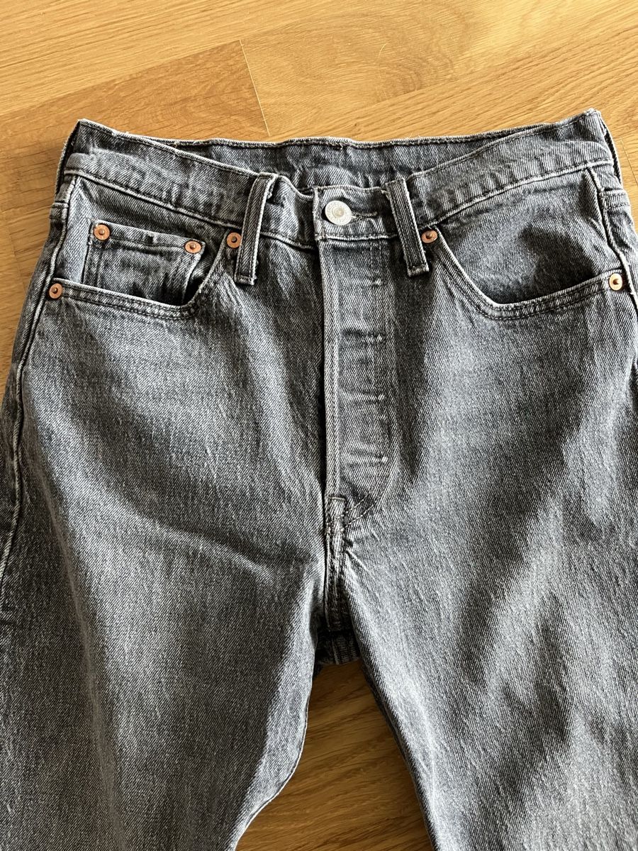 Levi's Jeans: Levi's 501 Jeans, Grösse 25/30 – Usato da Frauenfeld venduto da heyLani 2