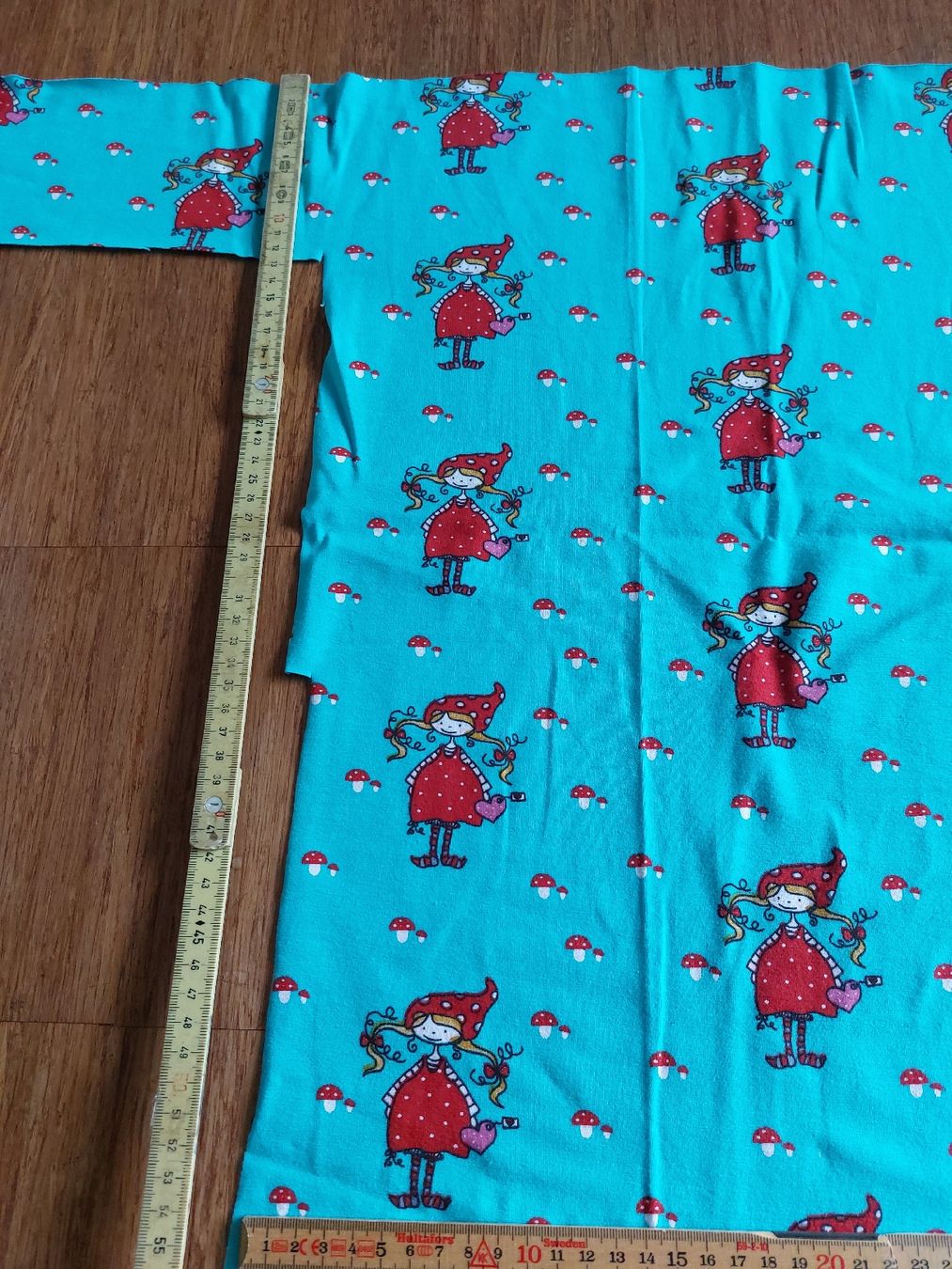 Tissus: Jersey Baumwolle Mädchen mit Pilzen – D'occasion à Effretikon par swobdo 3