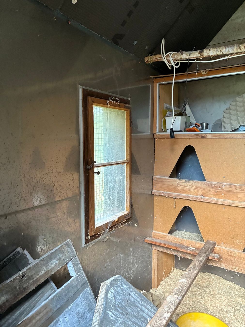 Cages, transport & sécurité: Altes Hühnerhaus – D'occasion à Ebnat-Kappel par wind-zenz 4