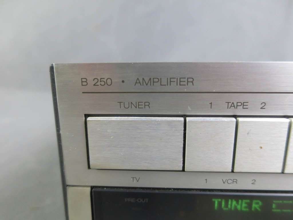 Revox Amplificatori: Revox B 250 Amplifier mit Fernbedienung – Usato da Zürich venduto da 1.Simon 5