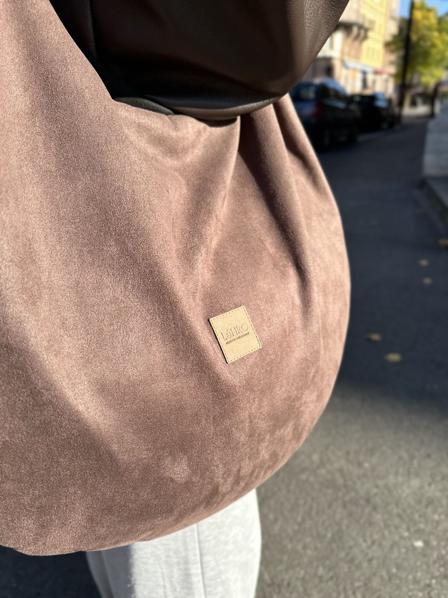Borse da donna: Sac cabas réversible zébra/hazel soft-touch microfiber suede – Nuovo e nell'imballaggio originale da La Chaux-de-Fonds venduto da Yuliia_1 4