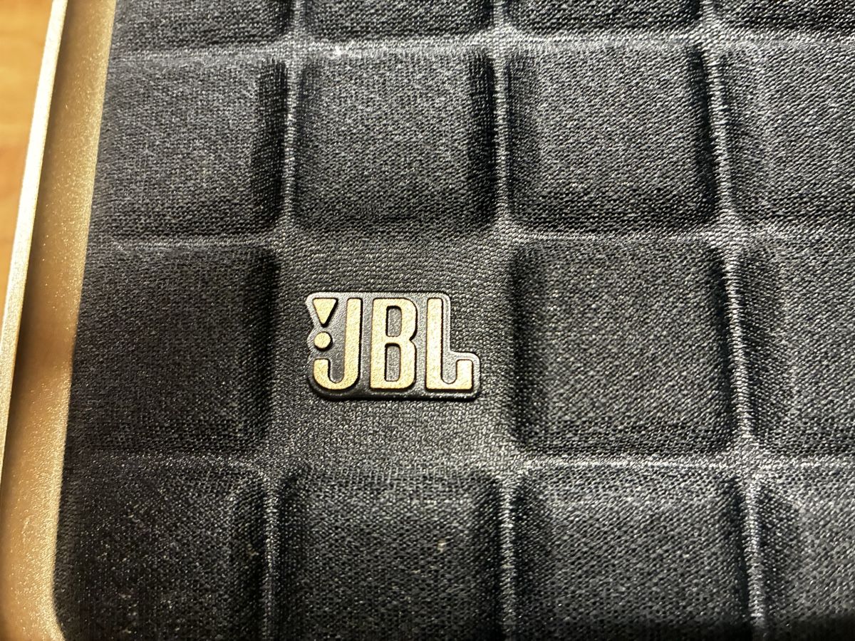 JBL Casse acustiche: Jbl Authentic 200 – Usato da Wangen sz venduto da ms1_k9x8 2