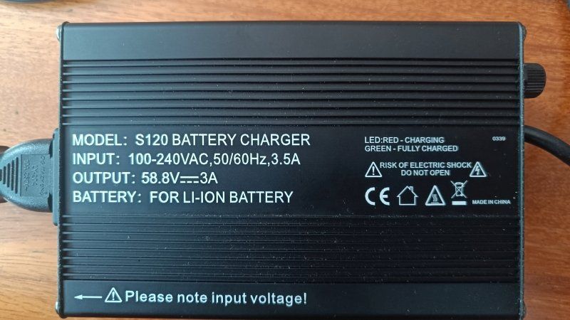 Batterie: Ly-Ion Akku 48Volt – Usato da Cham venduto da Christinadall 3