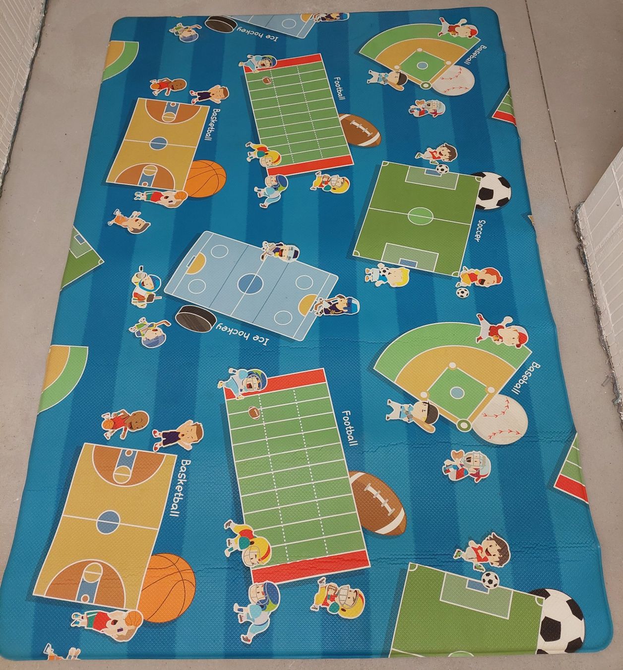 Tappeto da gioco: Dwinguler Spielmatte – Usato da Wängi venduto da spohn6565 1