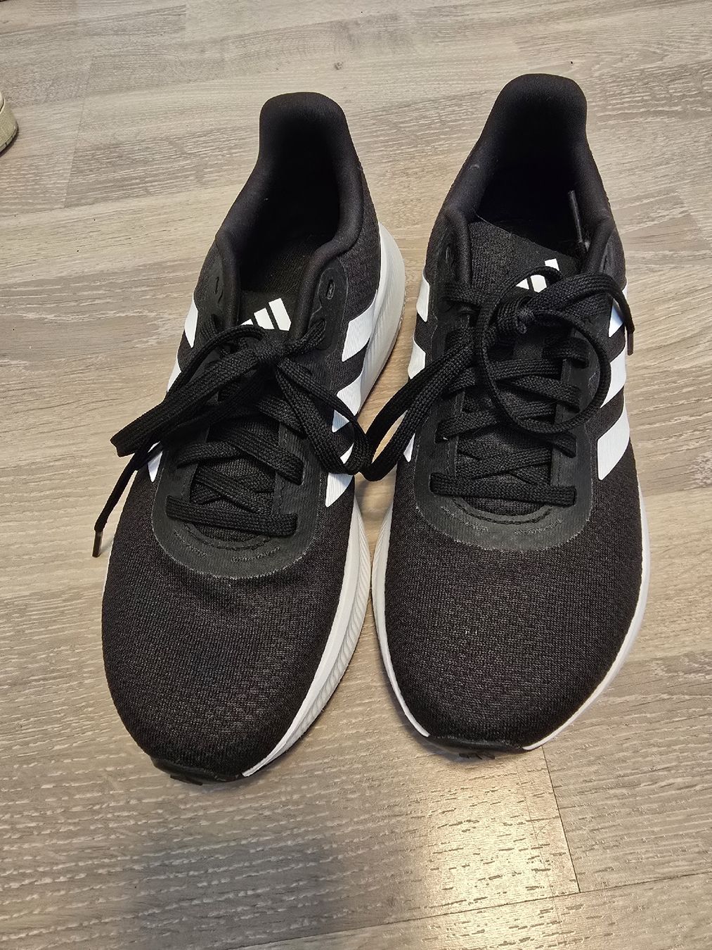 Adidas Scarpe da uomo: Adidas Turnschuhe Grösse 7.5 – Usato da Baar venduto da YvonneSch01 2
