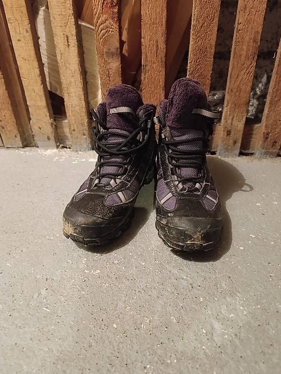 Scarpe da uomo: Wanderschuhe Unisex – Usato da Luzern venduto da gowshekan98