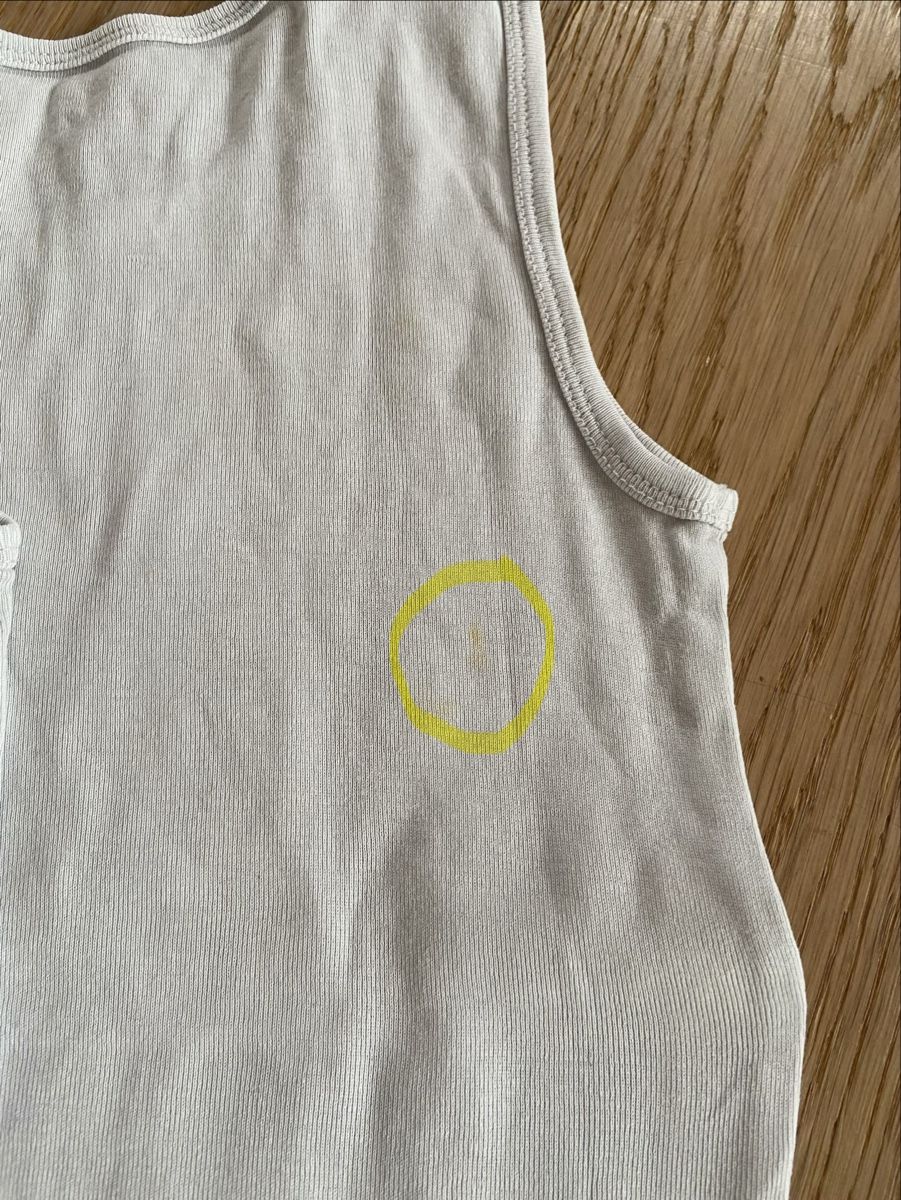 H&M Camicie, T-shirt & Polo: H&M Unerhemden Gr. 122/128 – Usato da Lützelflüh-Goldb venduto da N.H. 2