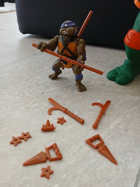 Figurines: Figurines Tortues Ninja – D'occasion à Châbles FR par Netbiker
