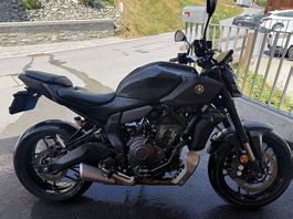 Yamaha Mt-07 2025 35KW Praktisch Neu (Preis VB)