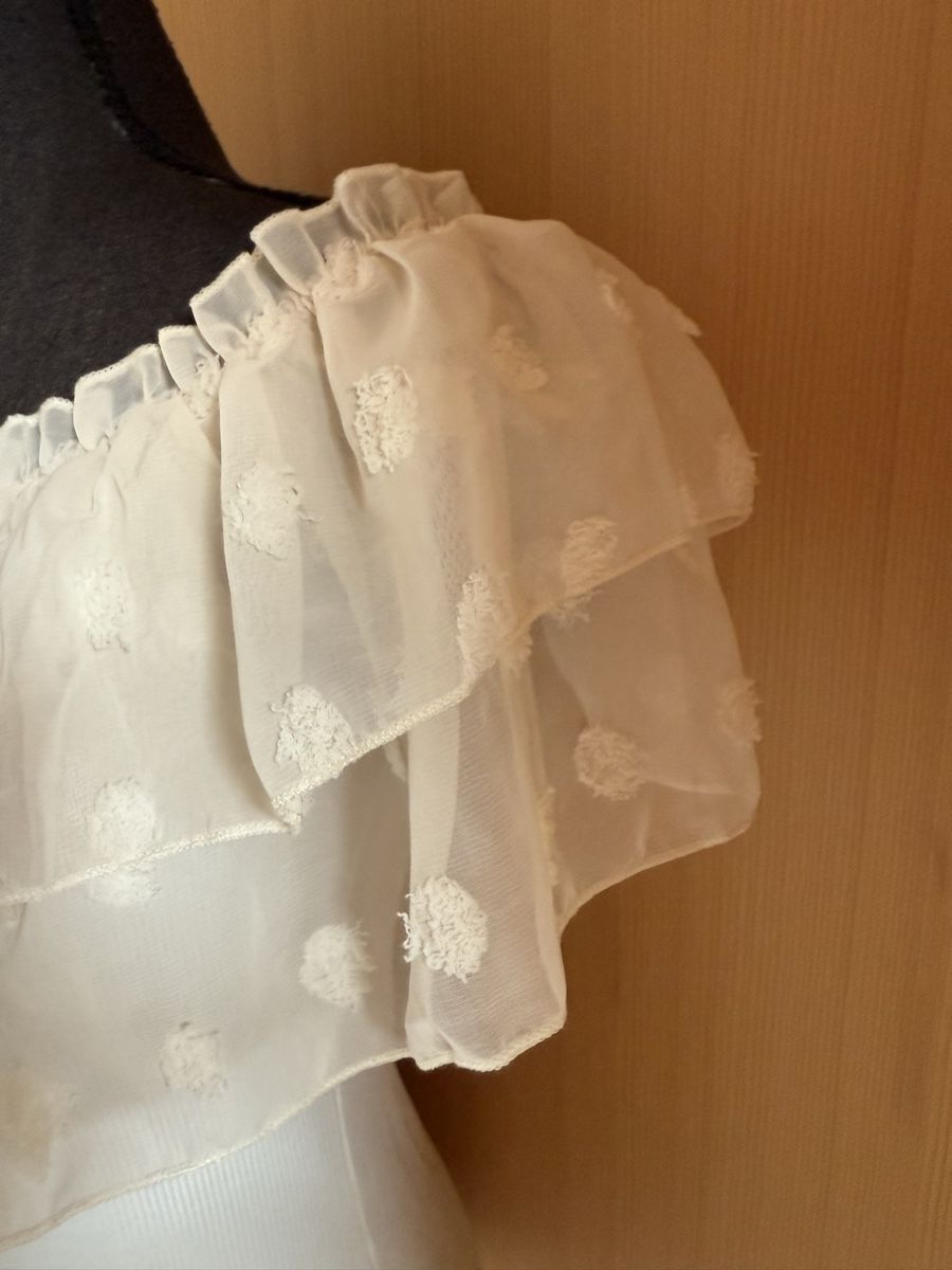 T-shirt: Bohoshirt mit Carmenkragen – Nuovo (secondo la descrizione) da Sigriswil venduto da ck56 4