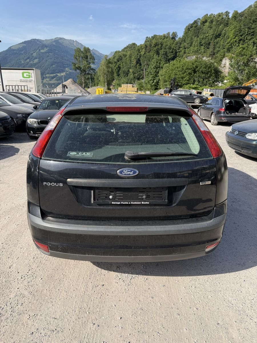 Ford Automobili: Ford Focus 1.6 Diesel B04 – Usato da Mollis venduto da BSL10 1