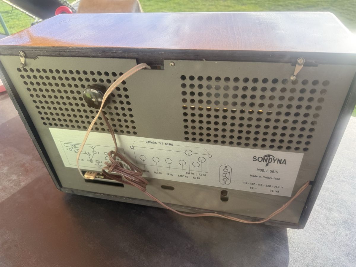 Radios: Vintage Radio – D'occasion à Horriwil par Carrera68 3