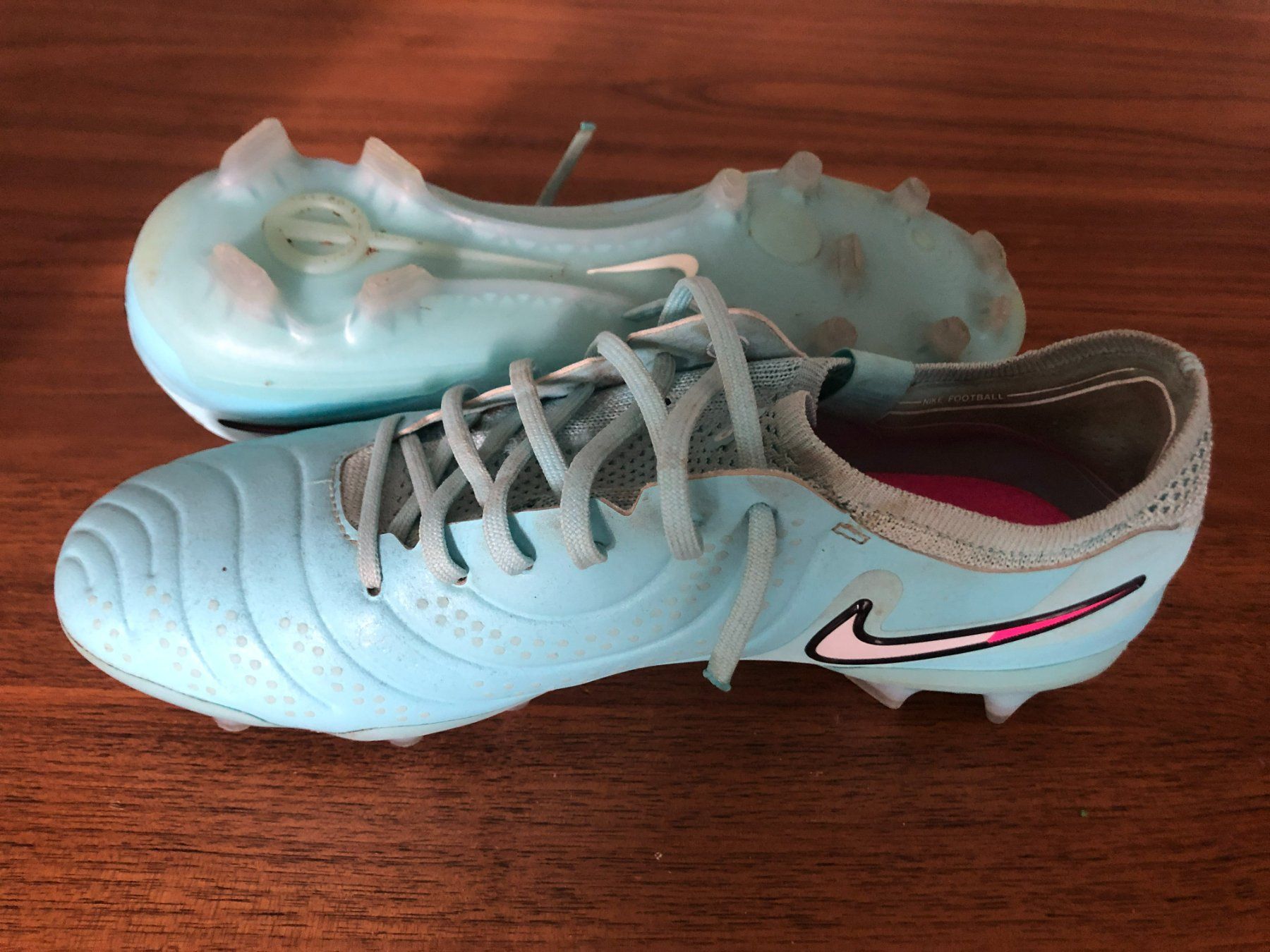 Nike Chaussures hommes: Fussballschuh NIKE – D'occasion à Oberkirch LU par raf_wm7g