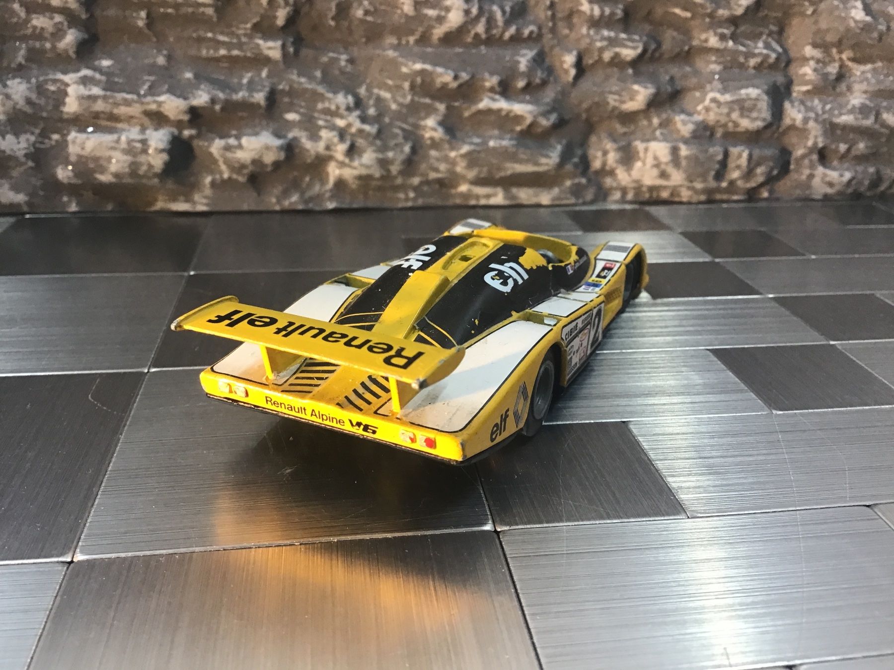 Alpine Modellautos: MODEL ALPINE RENAULT A442B 1/43 – Gebraucht aus Männedorf von Spezial-Modelle 1