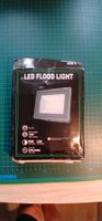 LED Fluter 30W Strahler Aussenlampe  Neu