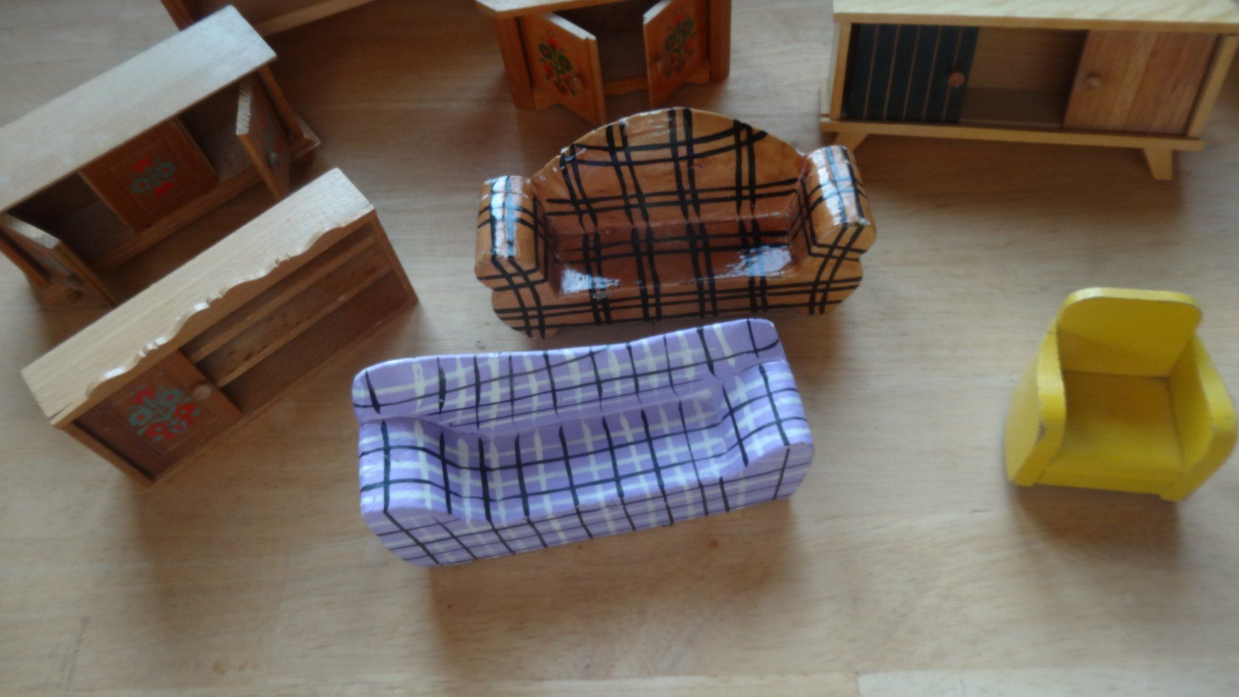 Case e mobili per bambole: Mobilier de maison de poupée vintage, – Usato da Rebeuvelier venduto da falcon58 5