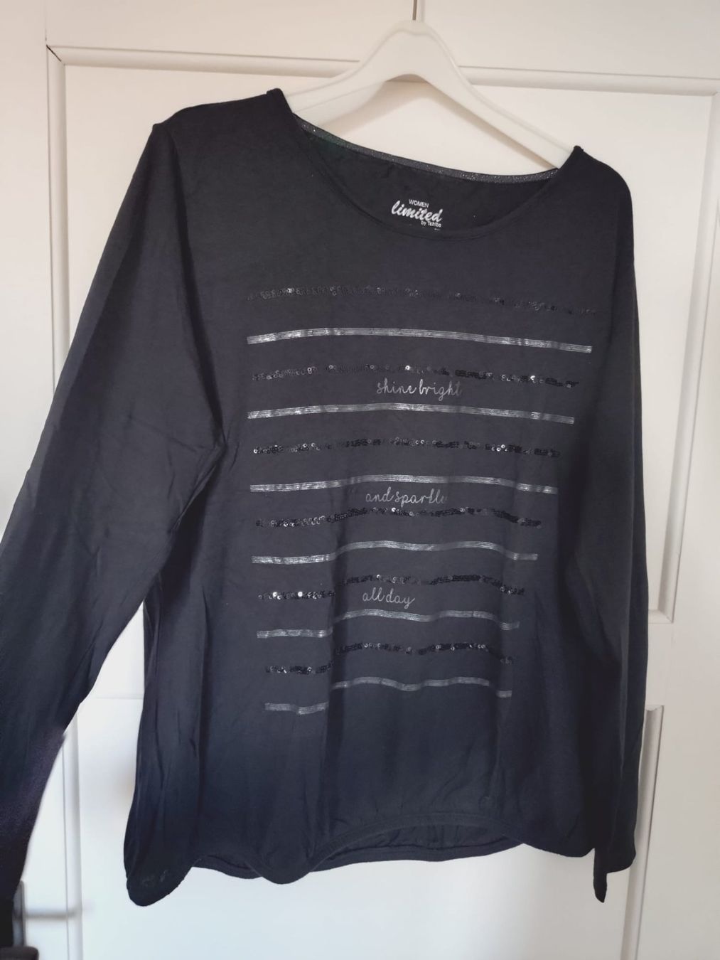 T-shirts: Langarmshirt – D'occasion à Tobel par len_n2sn 1