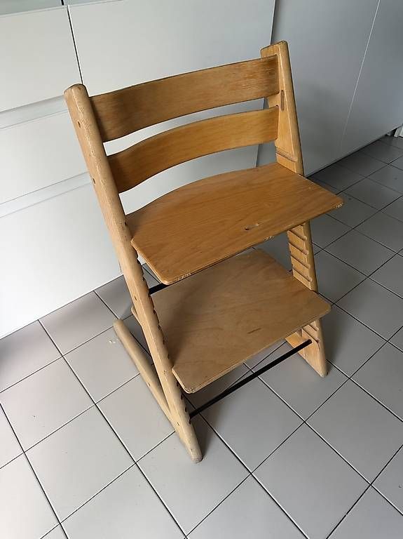 Seggioloni: Seggiolone bimbi – Usato da Pambio Noranco venduto da jas_7n2s