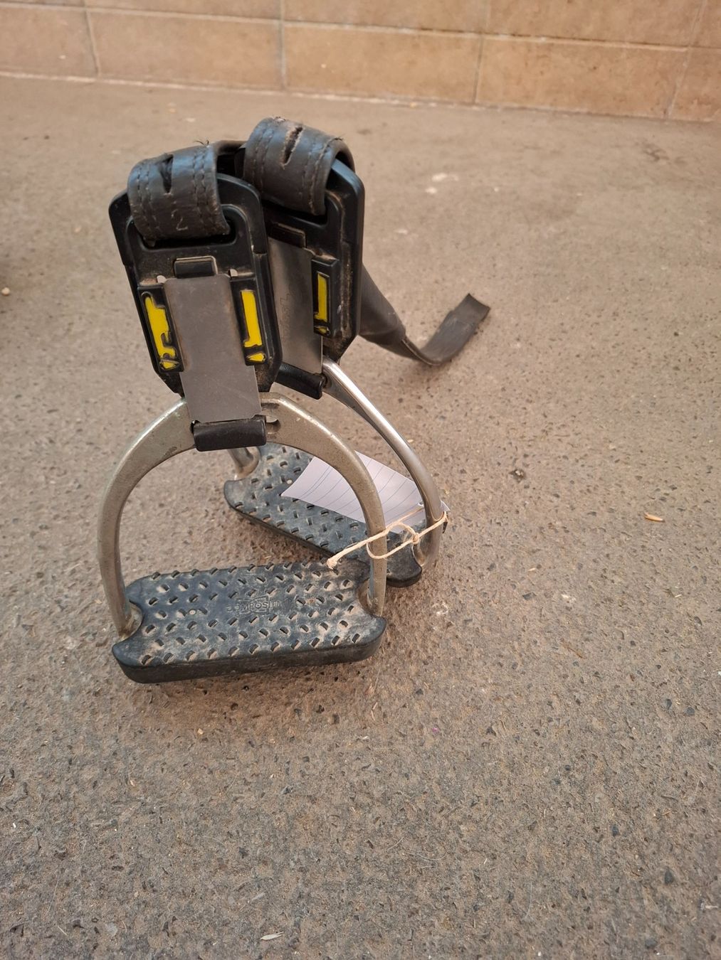 Selle & Accessori: Sicherheitssteigbügel SwissClip – Usato da Jegenstorf venduto da Ninavh1