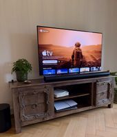 Massives TV-/Sideboard aus Echtholz – handgefertigt