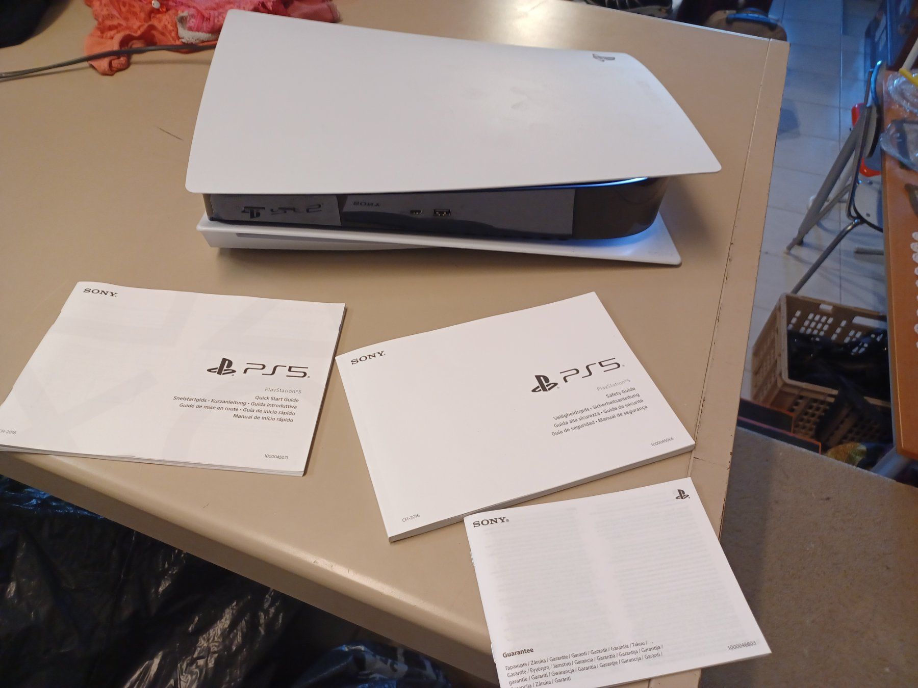 Sony Console: PS 5 – Difettoso da LUZERN venduto da picci01