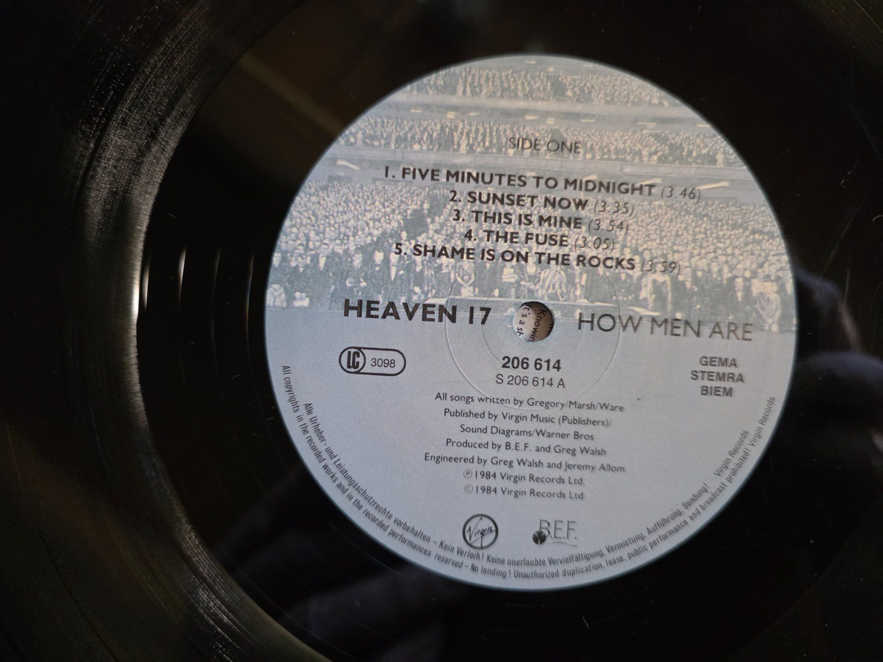Dischi in vinile: LP: Heaven 17 - How Men Are - – Usato da Walterswil BE venduto da Lonitti 1