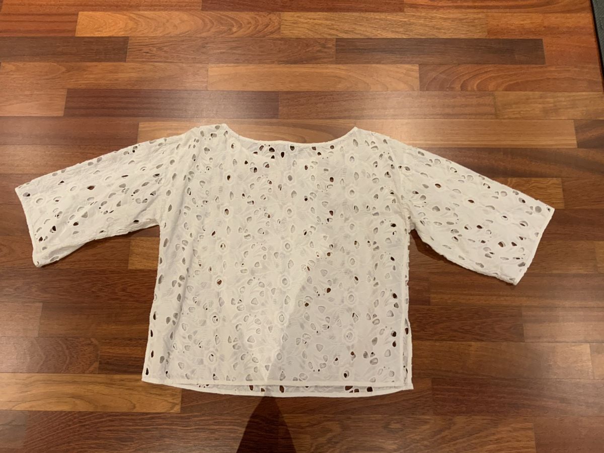 Camicette: Sommerliche Bluse mit Lochmuster, weiss, Grösse M – Usato da Erlinsbach venduto da ale_8jm8 1