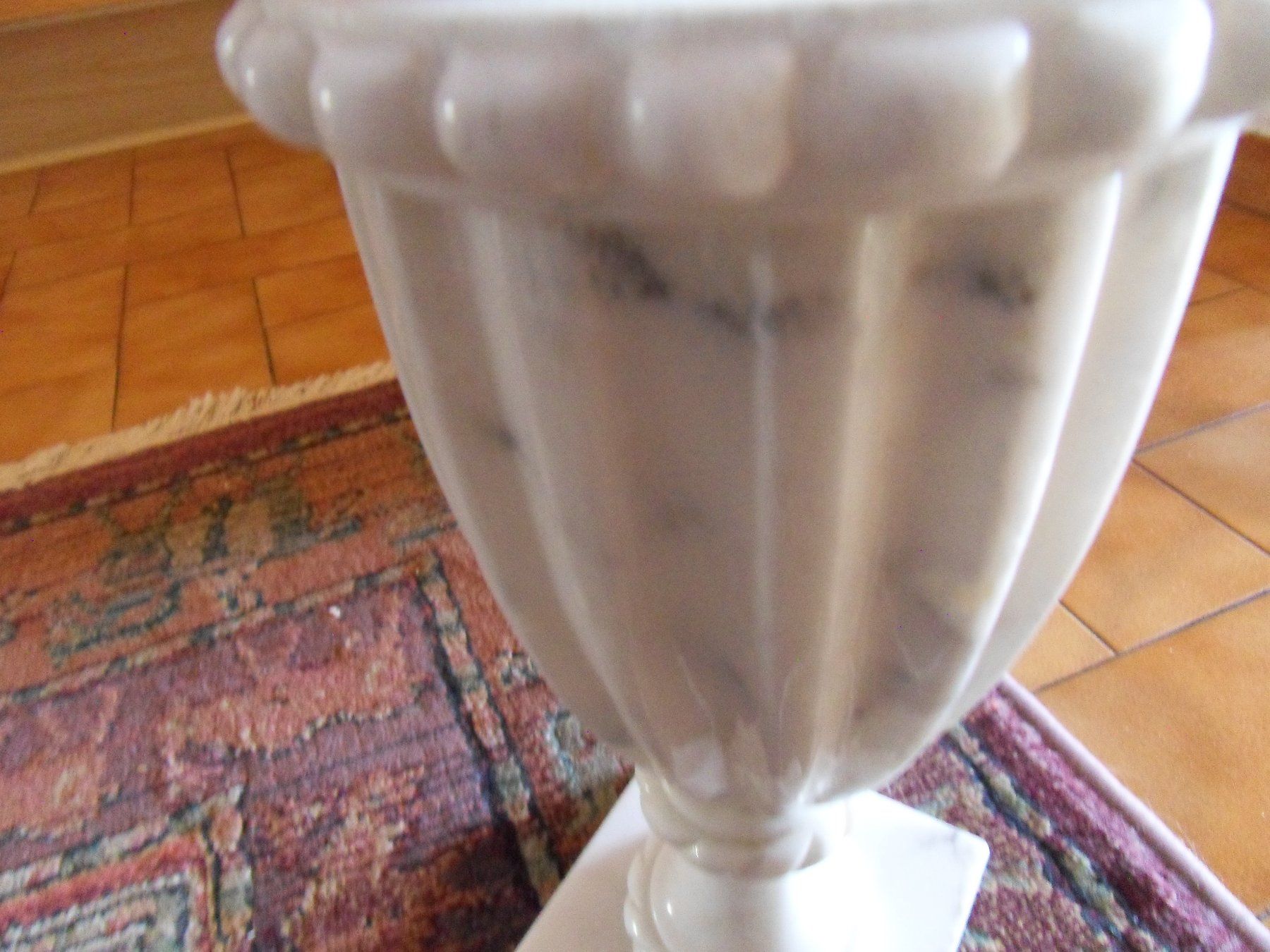Lampes: Tischleuchte,Alabaster oder Marmor Fuss – D'occasion à Schongau par Eva-Katharina 4