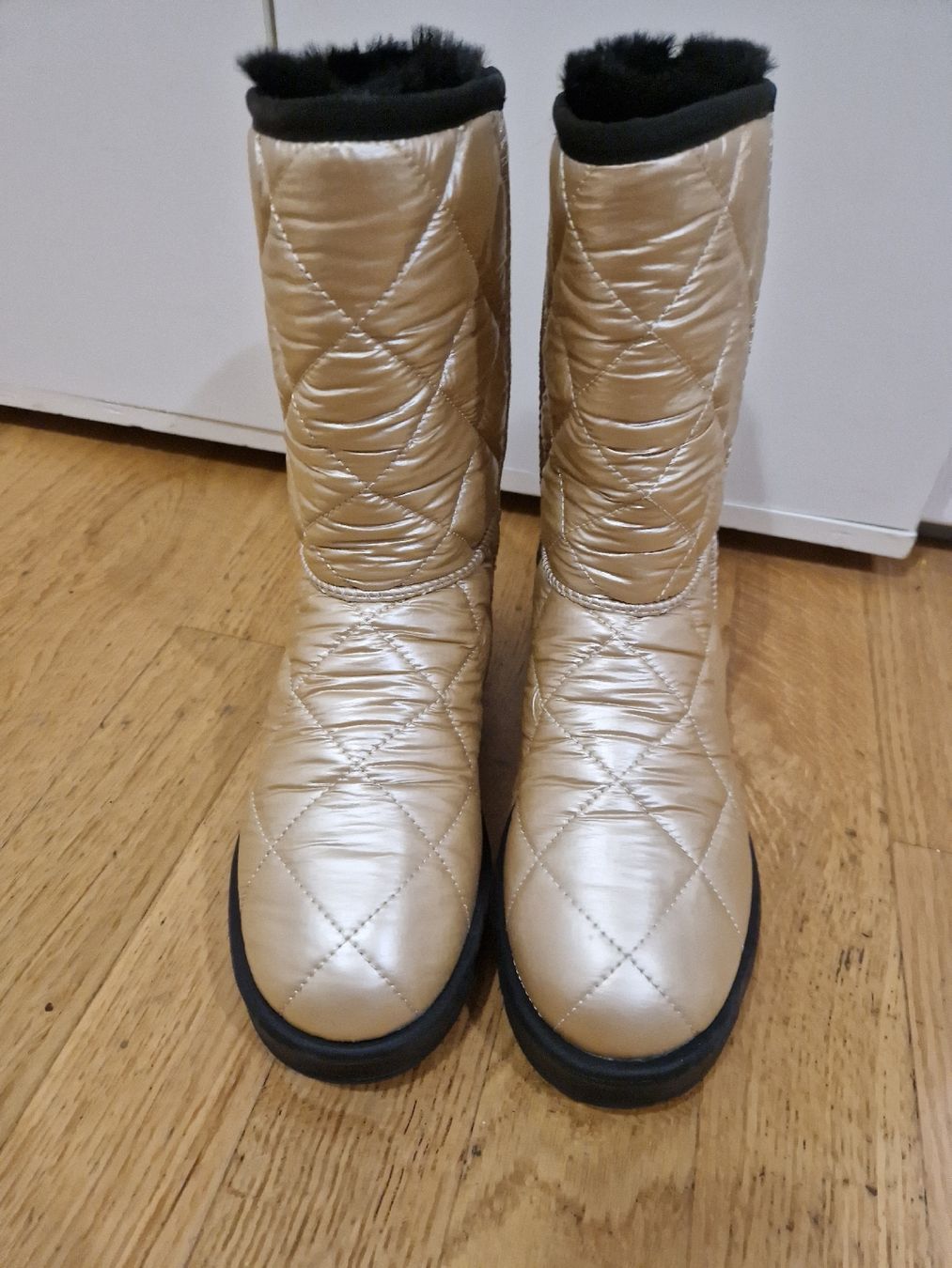 Moschino Scarpe da donna: love moschino Stiefel – Nuovo (secondo la descrizione) da Stallikon venduto da lh-beba82-85 3
