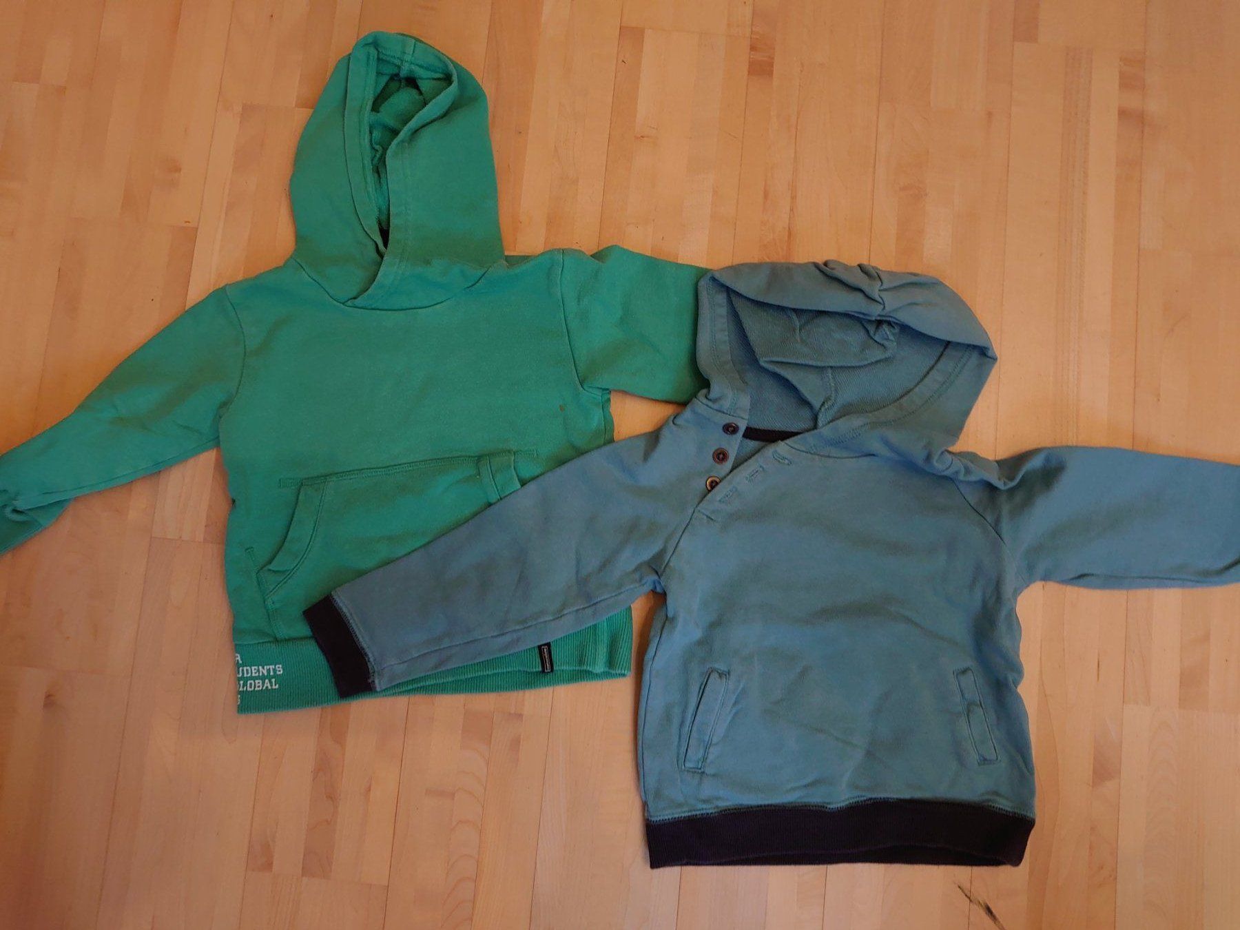 Pullover & Sweatshirts: 2x Langarmpulli Gr. 98 – Gebraucht aus Bern von macsandra